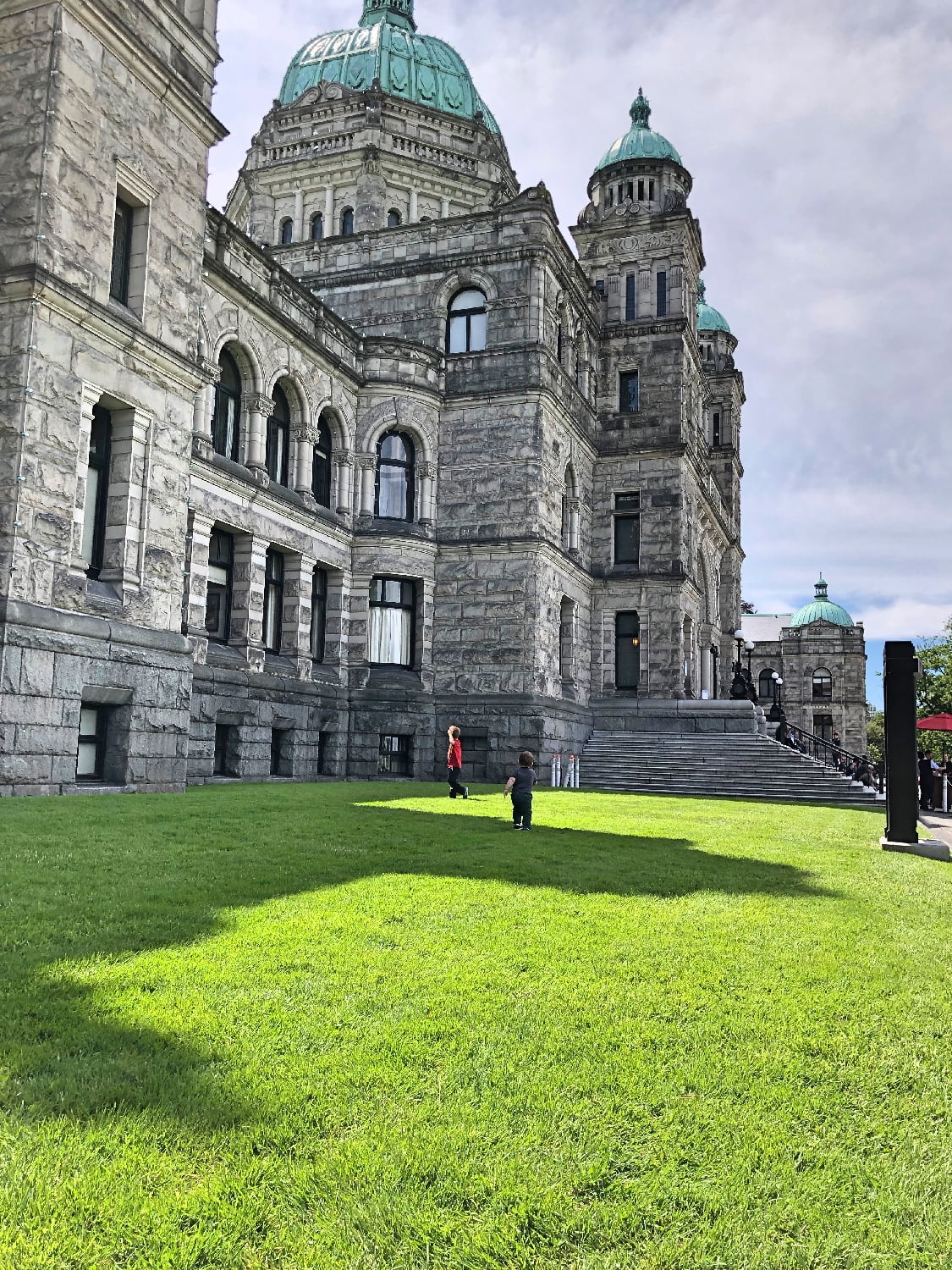 BC Legislative Assembly Lawn with Kids Playing